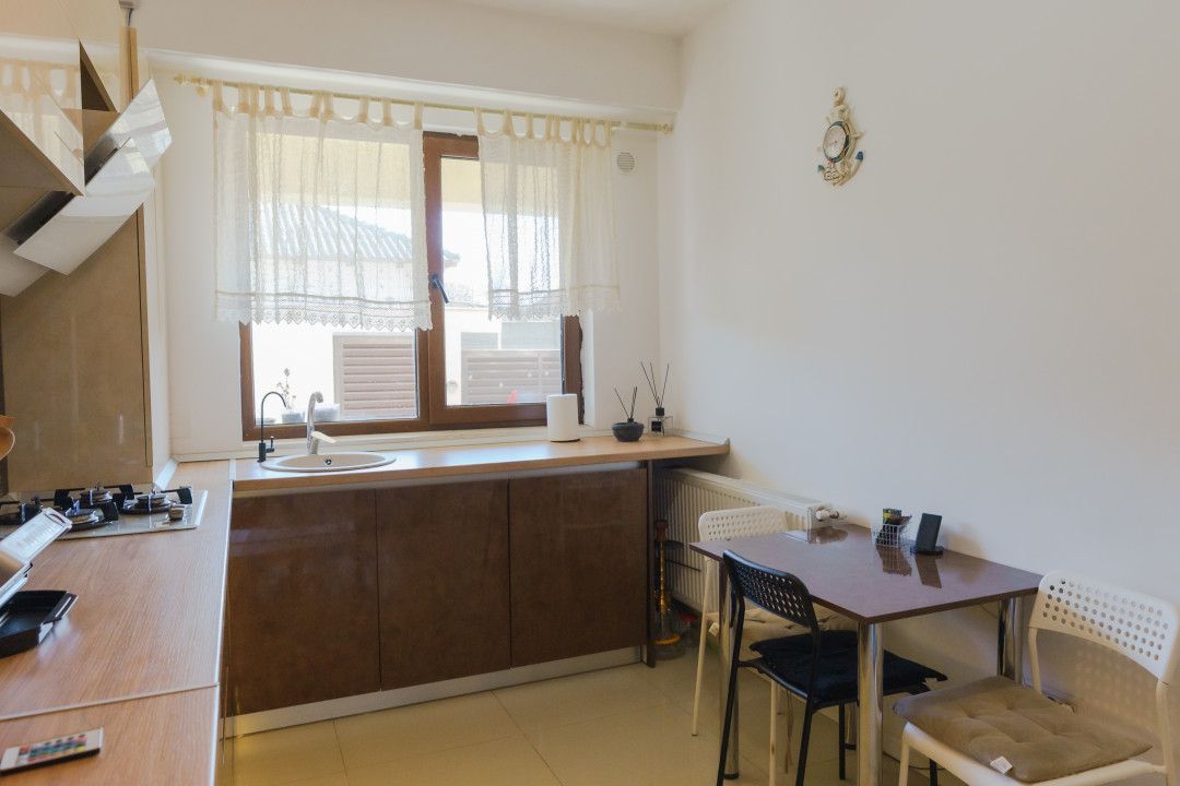 PALAZU MARE -  Vila Duplex cu 4 Camere, Panorama Superba si Curte Amenajata - Poză 43