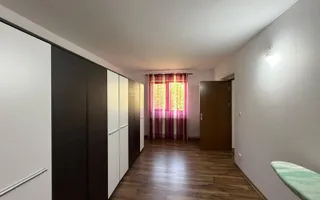 Casa moderna 5 Dormitoare 524mp teren Bariera Valcii -mobilata - Poză 12