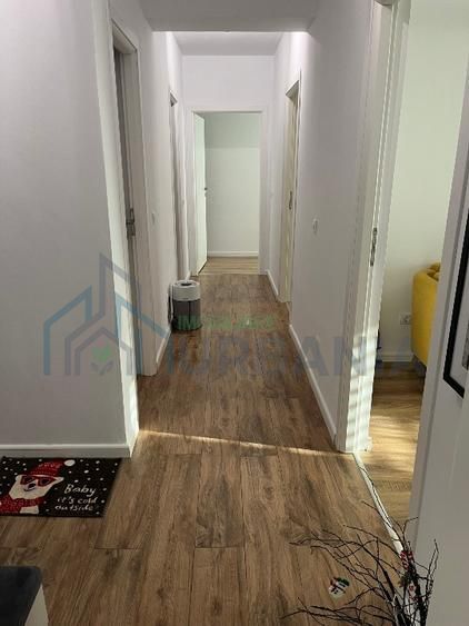 Vând apartament cu 4 camere 85 mp Pacurari - Poză 4