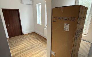 🏢 De Inchiriat: Ap. 3 Camere, Ideal și pentru Birou, Metrou EROII REVOLUTIEI - Poză 2
