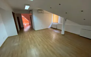 Cladire de birouri zona Olimpia Stadion  suprafață 1.100 mp - Poză 12