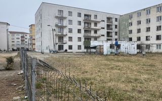 BLOC DE GARSONIERE P+4 SUPRAFAȚĂ UTILĂ 2135MP TEREN 2967 MP CĂMPULUNG - Poză 7