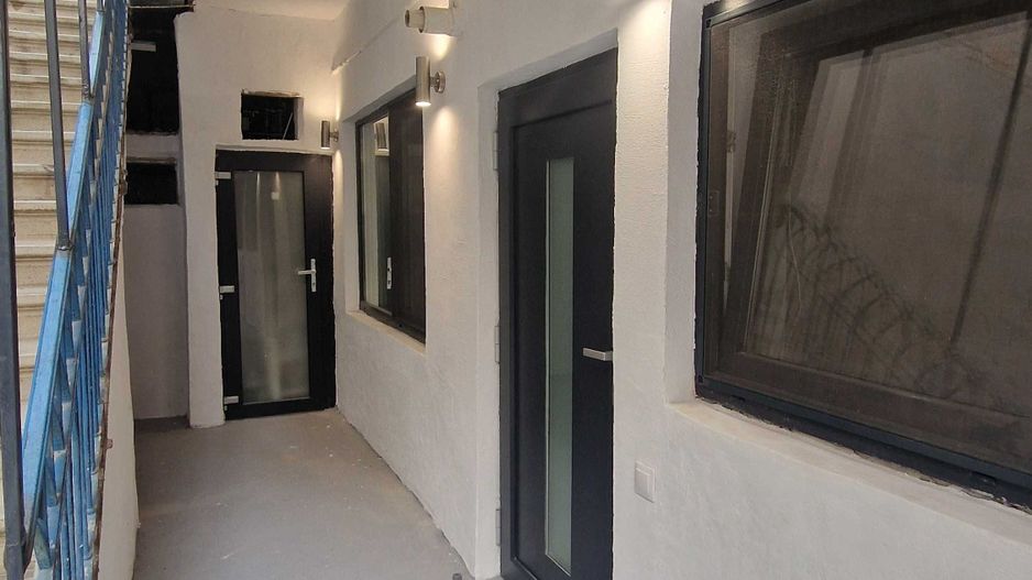 Garsoniera in centrul istoric, Brașov - Poză 7