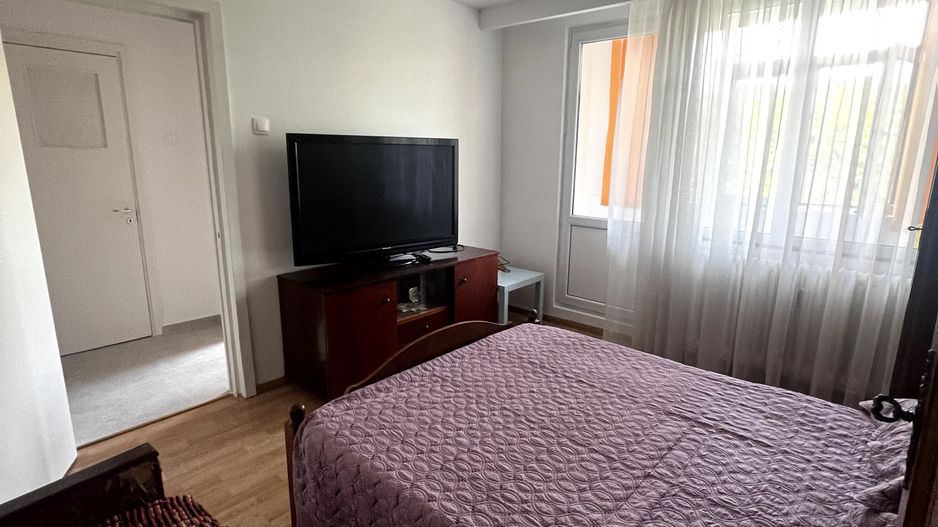 Apartament 3 Camere Decomandat – ~70 mp - Poză 1