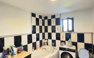 Casa de vanzare parter+etaj / 7 camere/ 1550mp teren+ 240mp utili+garaj / Dancu - Poză 9