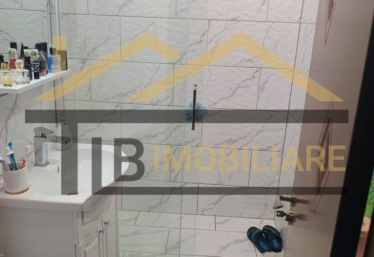 Apartament de 2 camere, 54mp, decomandat, Zona EON - Poză 7