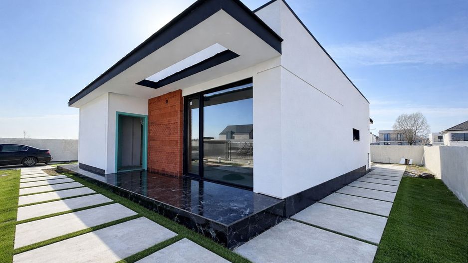 Vila Individuala in still INDUSTRIAL 500mp CURTE - Poză 3