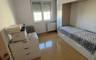 Apartament 3 camere zona Bd. Chisinau - Basarabiei - Poză 3