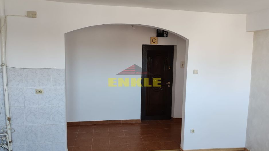 De vanzare apartament cu 3 camere, zona Aleea Nucului - Poză 5