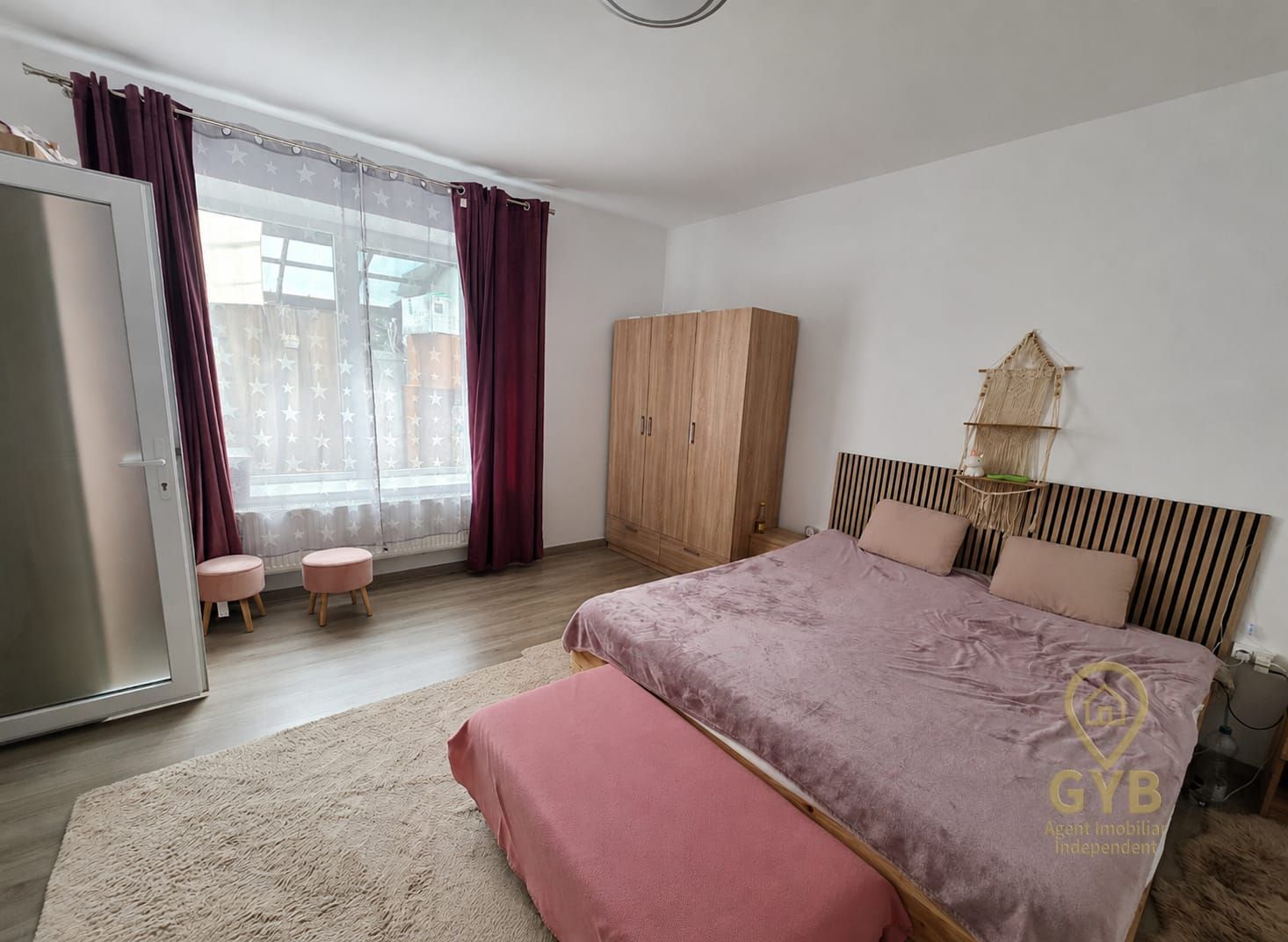 Proprietate ultracentrală cu 5 camere- str. Primăriei - Poză 3