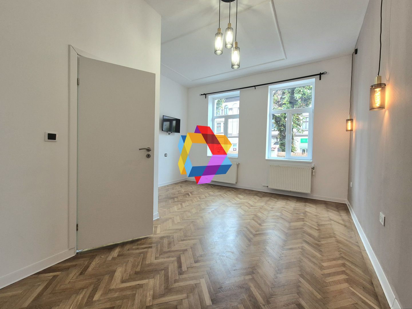 Spatiu de birouri la casă - 100 mp - Poză 7