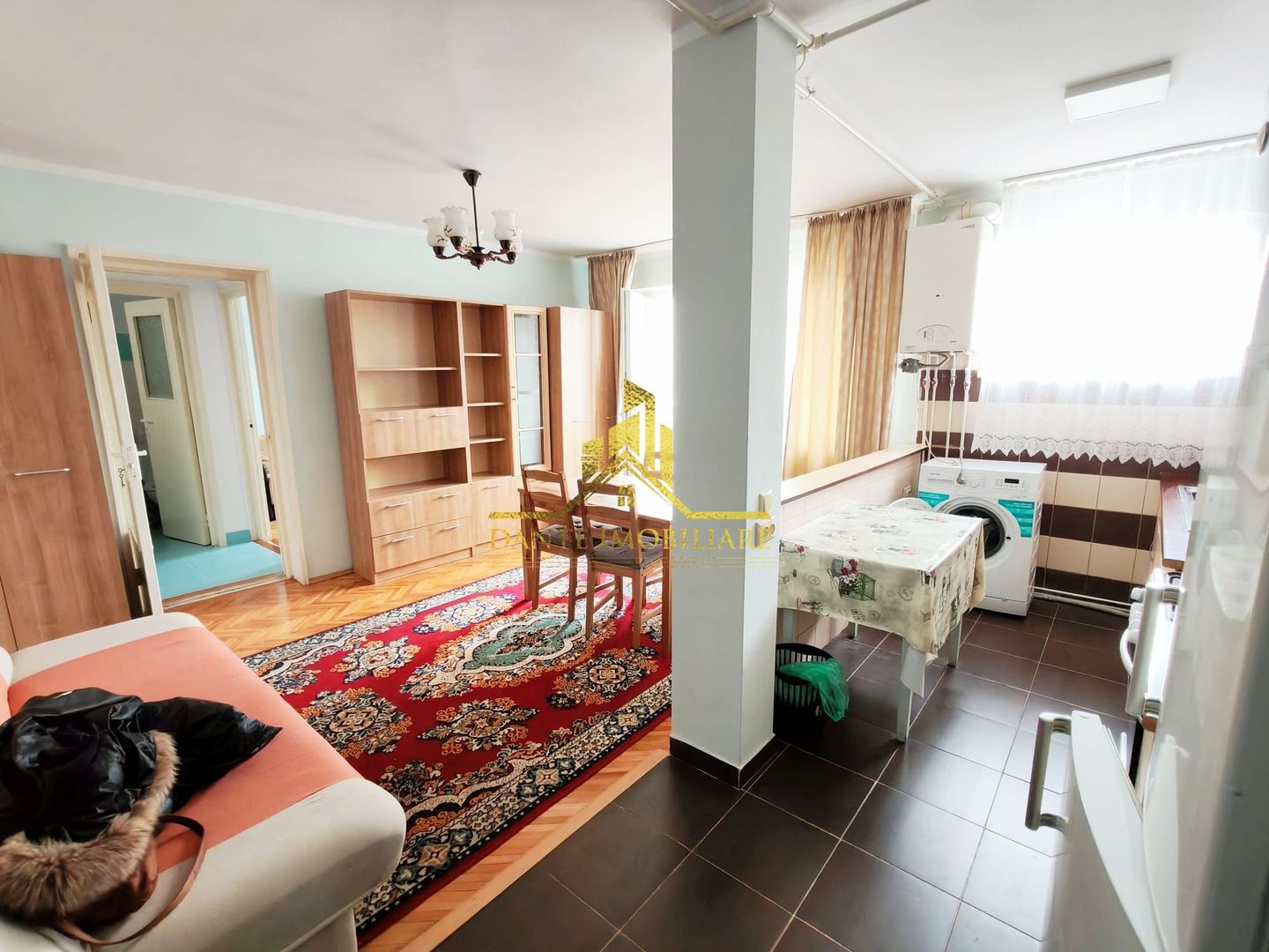 3 camere, semidecomandat, spatios, balcon, Manastur, Bucium - Poză 2