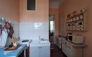 Apartament cu 3 camere, 68 mp utili + terasă 15 mp,  Parcare, Zonă Centrală!! - Poză 7