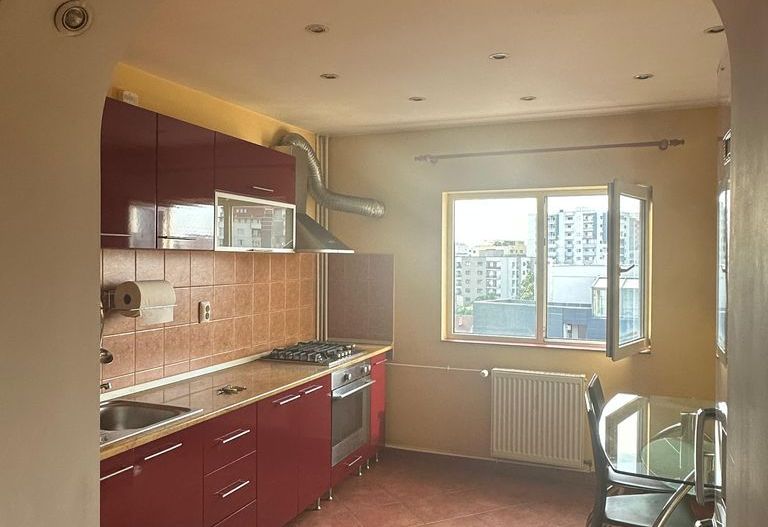 Apartament spațios 2 camere, vedere Delea Nouă – Theodor Speranția - Poză 1