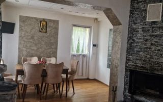 Casa 8 camere | 308mpu | 2 Apartamente | Selimbar - Poză 3