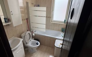 Casa moderna 4 camere 2 bai curte si parcare privata in Arhitectilor - Poză 5