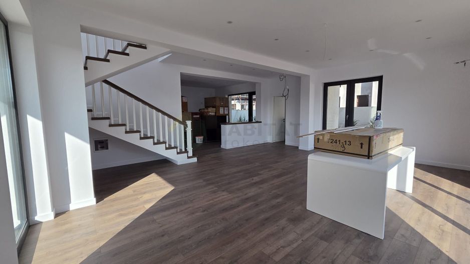 Casă modernă de vânzare în Tunari – construcție 2025, gata de mutare! - Poză 1