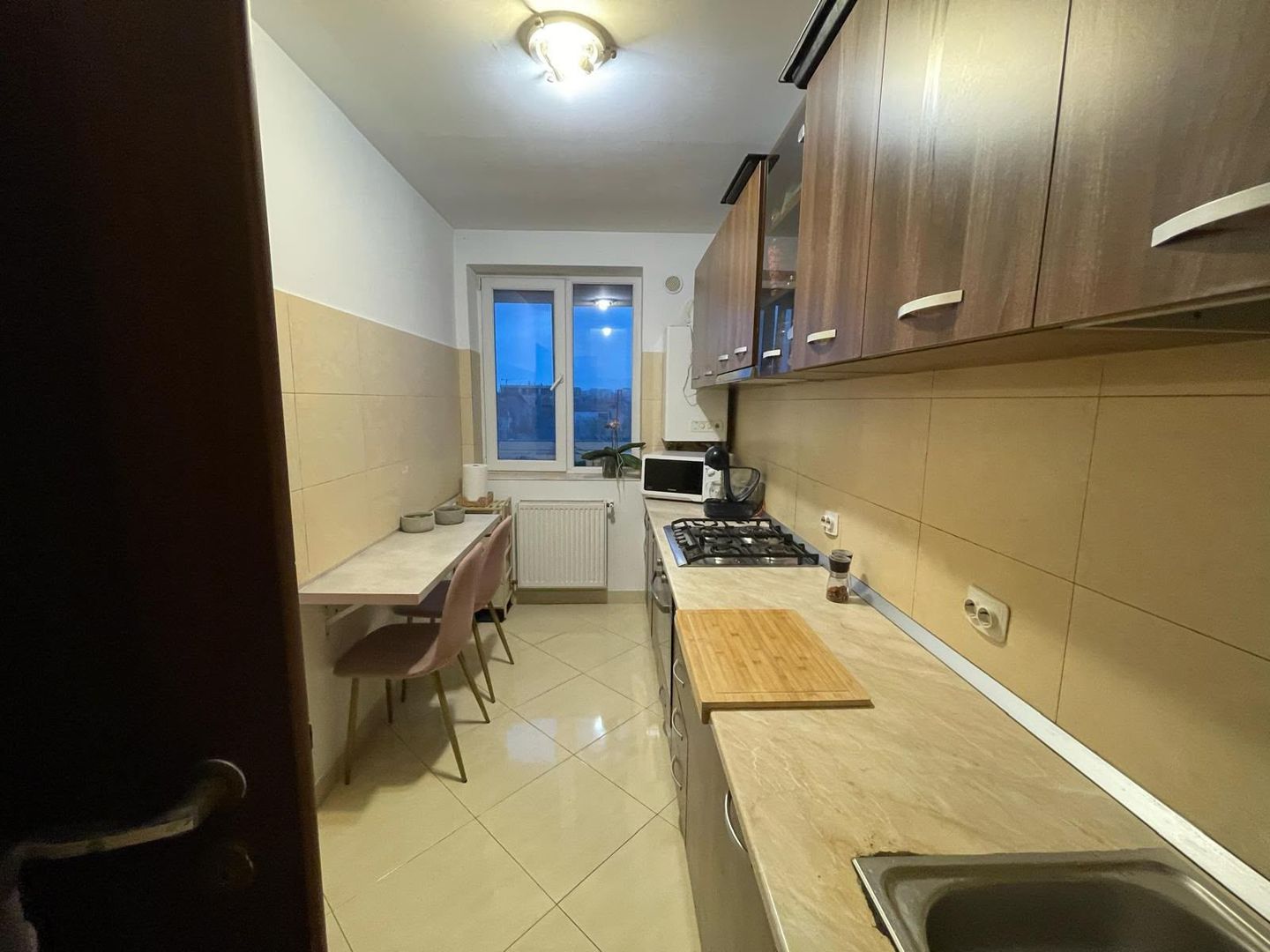 Apartament cu trei camere, Aparatorii Patriei, 85.000€ - Poză 7