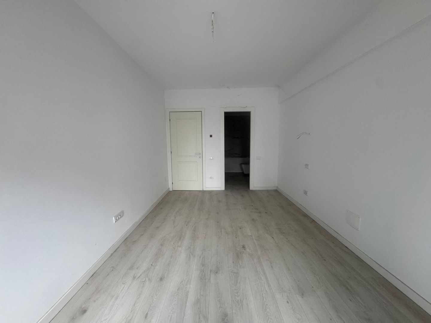 3 camere decomandat || PIPERA ROND OMV - Poză 10