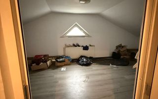 Spatiu de inchiriat - Poză 11