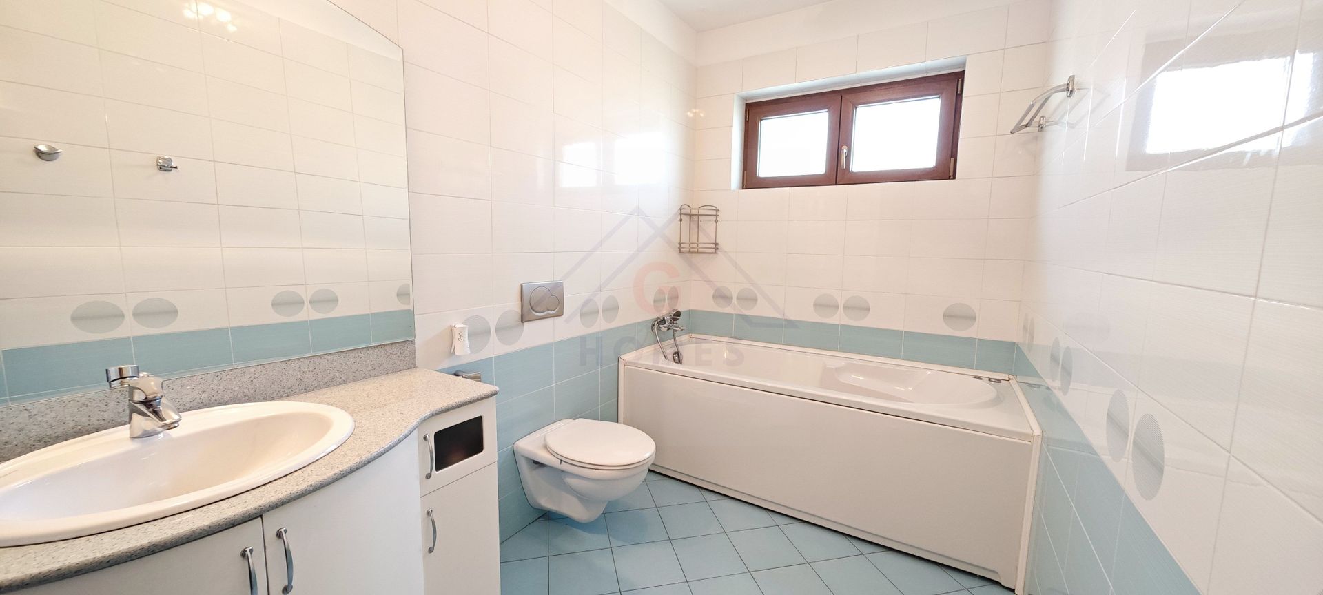 Casa spatioasa. Pretabil si pt. clinica, invatamant, camin varstnici. - Poză 15