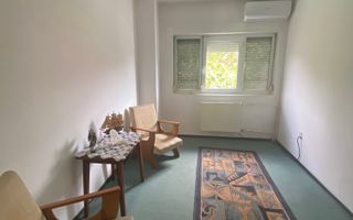 Casa de vânzare/închiriere zona Lunei - Poză 6