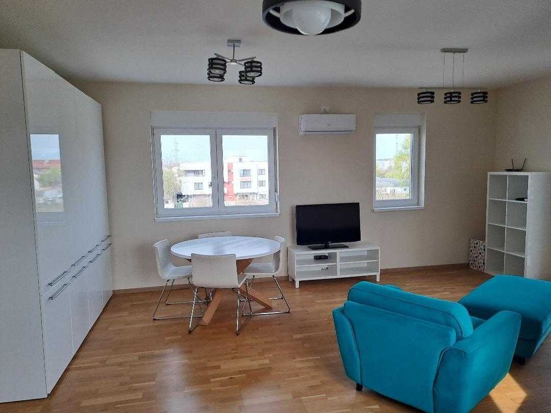 Apartament 3 camere, mobilat, utilat si parcare, zonă premium - Poză 2