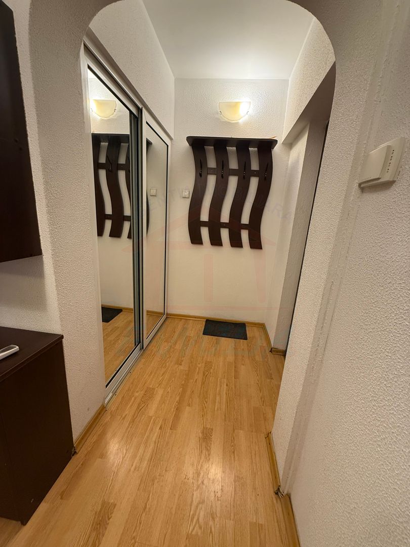 🏡 Apartament 3 camere – Mazepa | Etaj 1 | 450 Euro/luna - Poză 3