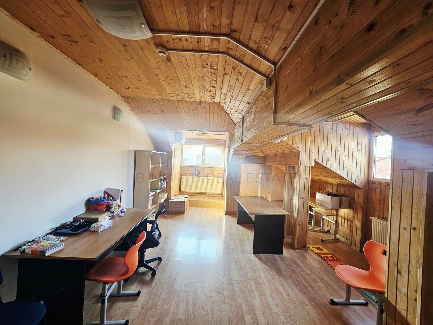 Vilă de închiriat Tineretului – Clădire pentru birouri, activități educaționale - Poză 17