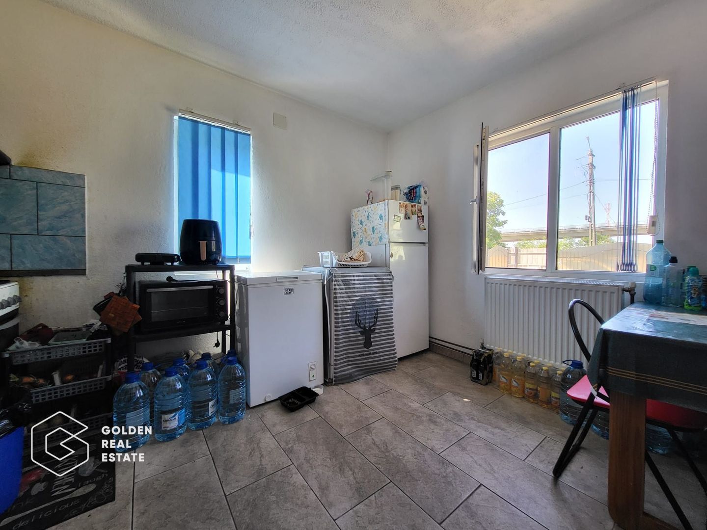 Casa cu teren de 1383 mp, localitatea Paulis - Poză 7