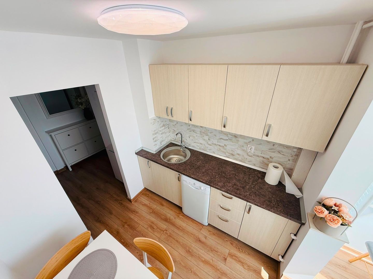 3 camere de inchiriat | modern mobiliat | Podul Grant -Giulesti - Poză 5