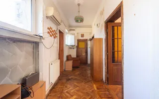 Vânzare, Vilă, 7 camere, zona Parcul Carol - Poză 12
