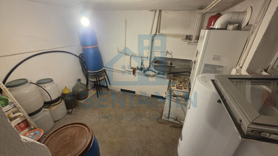 Vila in George Enescu langa Scoala 12 -450mp teren -utilitati - Poză 12