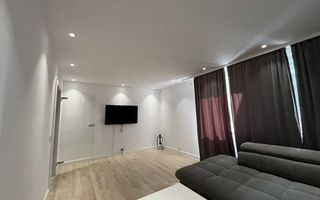 Metrou 1 Decembrie Decomandat 3 Camere - Poză 1