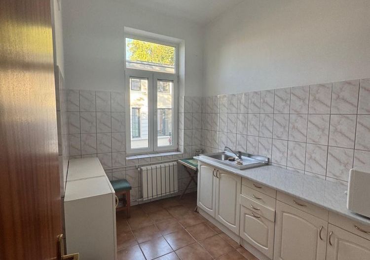 Casa de vanzare langa Parcul Carol - Poză 2