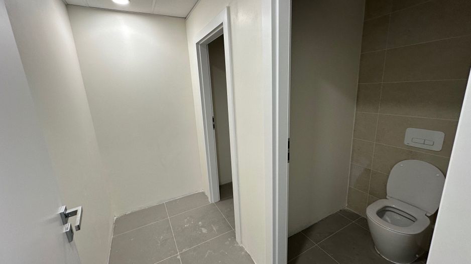 Spatiu comercial 513  mp / 12 locuri de PARCARE - Poză 9