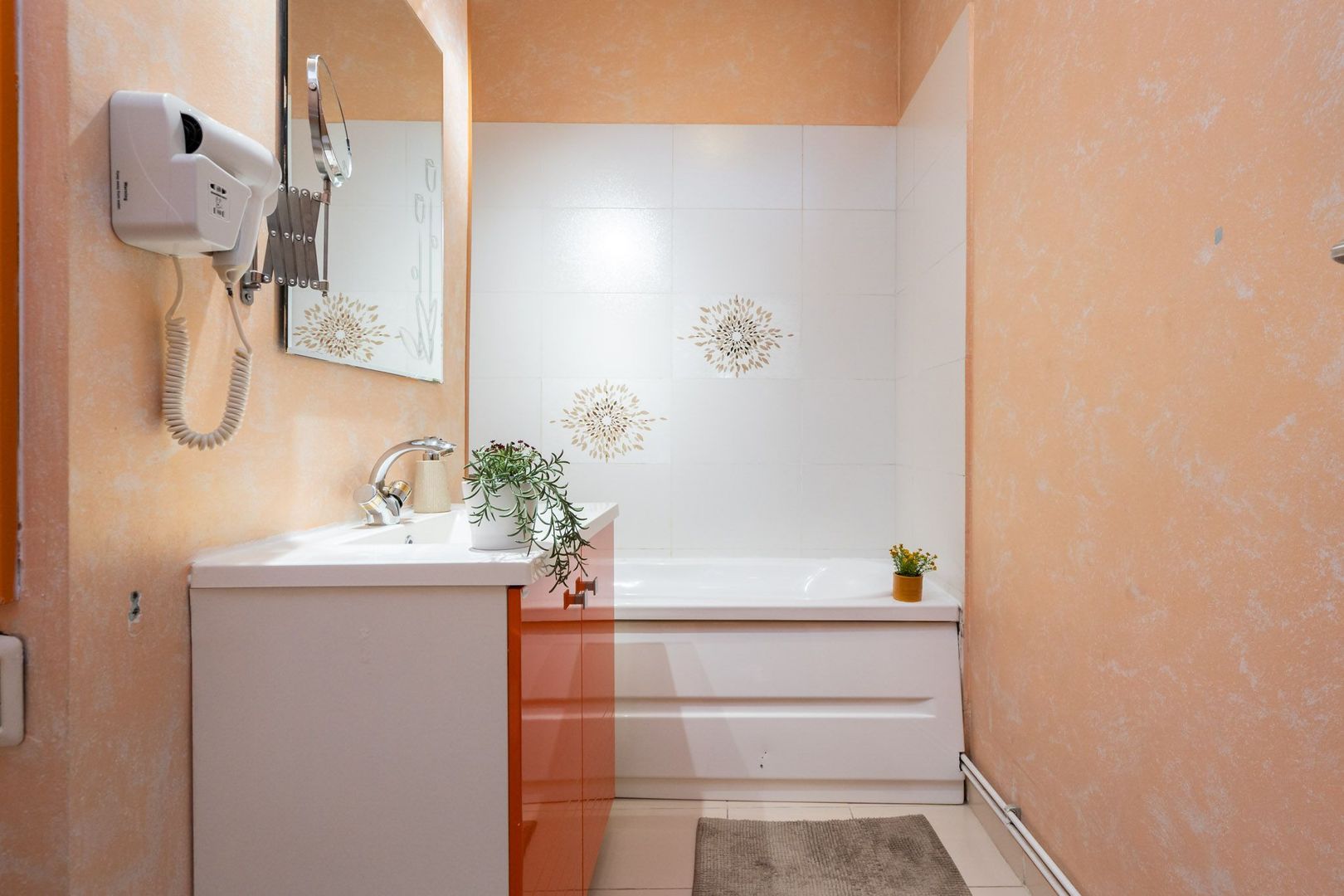 COMISION 0% - Apt 2 camere 80mp superb, complex de renume - Pta Alba-Iulia - Poză 12