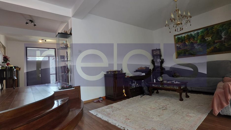 VANZARE CASA 10 CAMERE | ZONA VATRA LUMINOASA - Poză 15