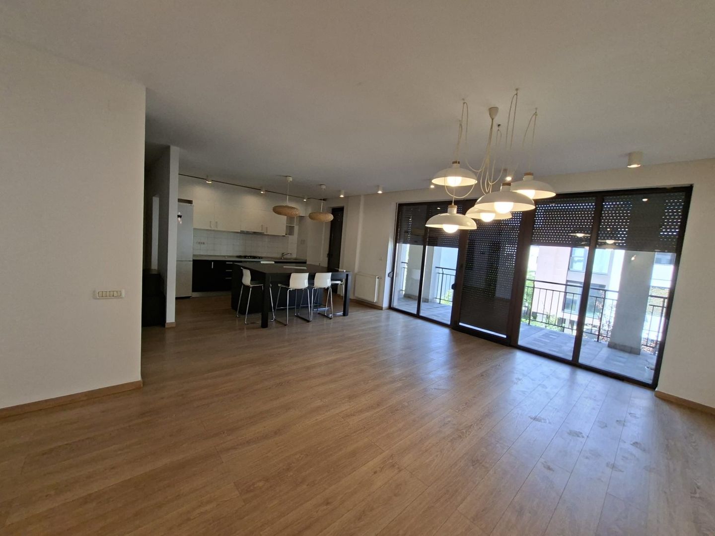 Spațios 4 camere, zona Braytim - Poză 3