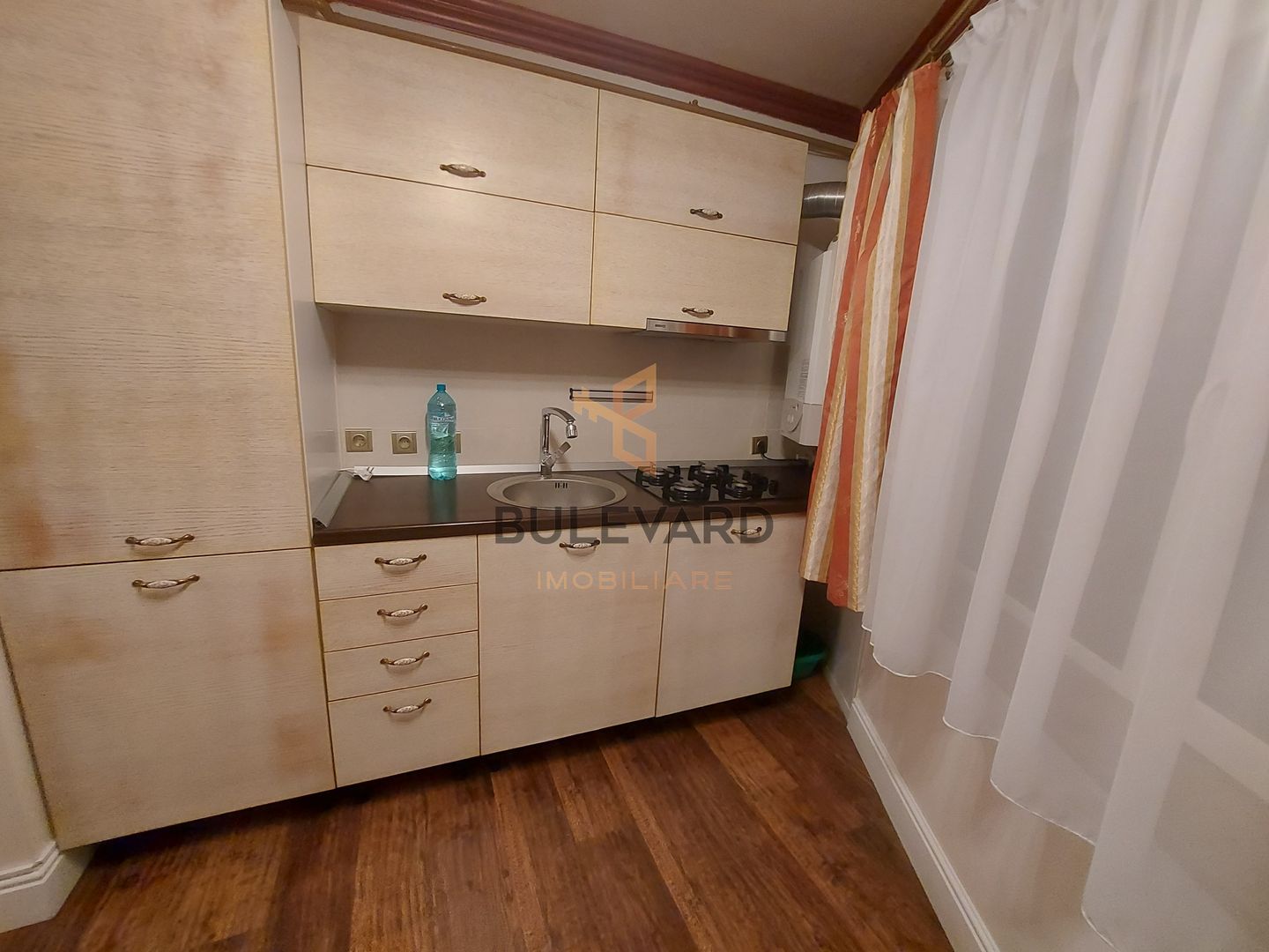 Apartament modern cu 2 camere, Piata 1 Mai! - Poză 3