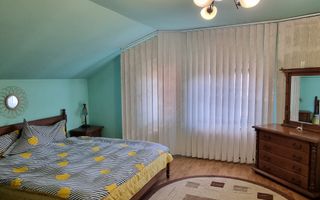 Casa - Vila - Ocnele Mari - Poză 24