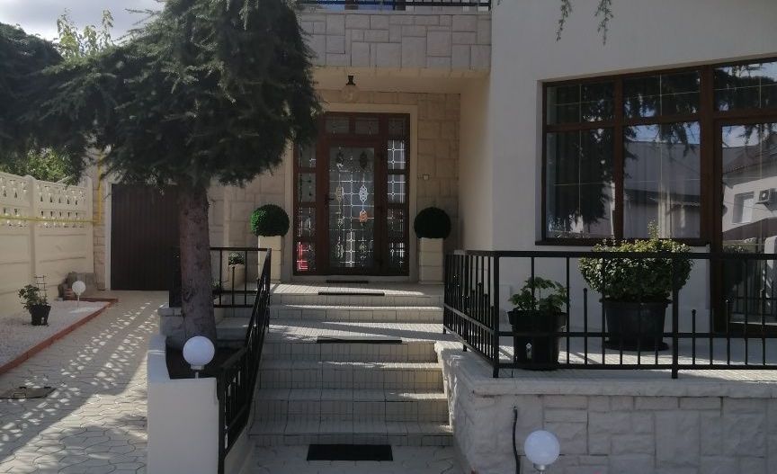 Proprietate deosebită în Ovidiu Sud, 306 mp utili - Poză 2