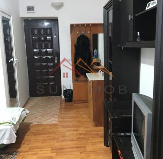 De inchiriat Garsoniera, central, 23 mp, mobilata si utilata 1+1 - Poză 1