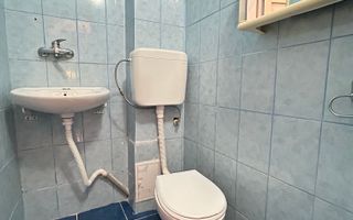 Apartament 4 camere 70 mp 2 bai centrala termica - Inel 2 - Scoala 39 - Poză 9