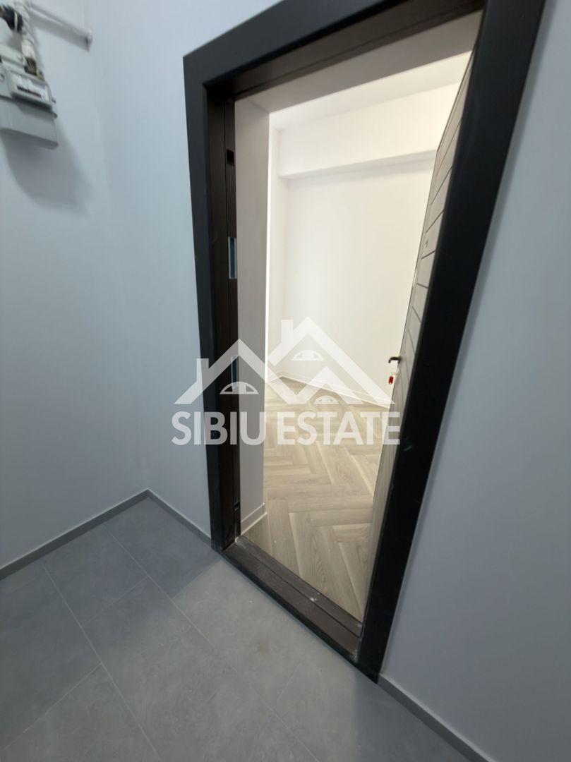 Apartament cu 3 camere,boxa depozit, Finisat La Cheie te muti imediat - Poză 8