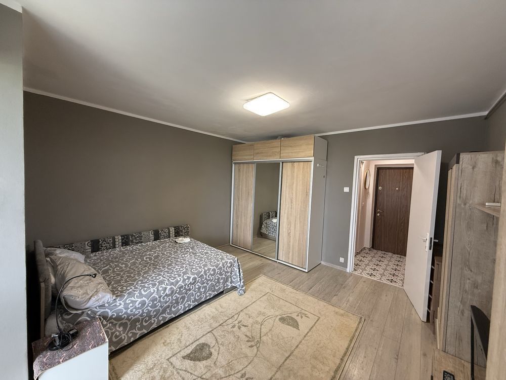 Garsonieră renovată, prima închiriere, metrou Costin Georgian, boiler optional - Poză 1