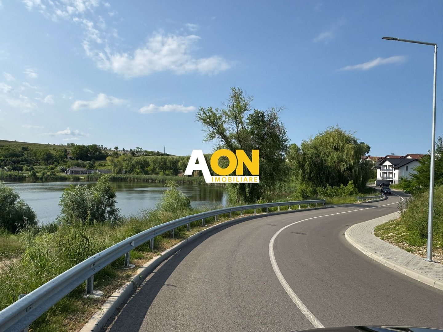 De vanzare 830mp teren intravilan, vedere exclusivista Lacul Chereteu - Poză 4