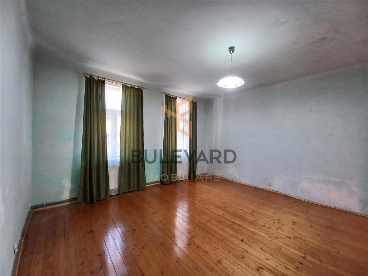 Inchiriere casa zona centrala - Poză 3