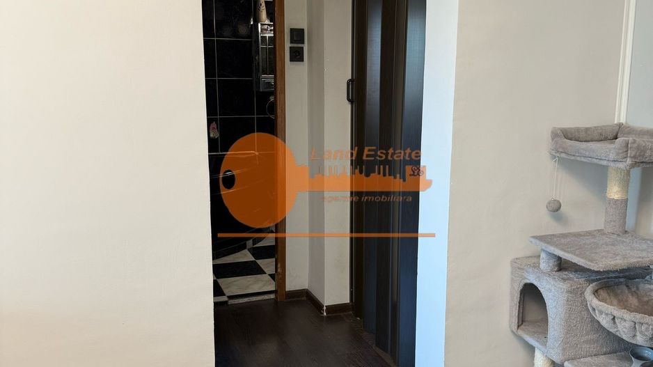 3 Camere Piata Sudului ( 7 minute metrou - bloc 1980 ) - Poză 12