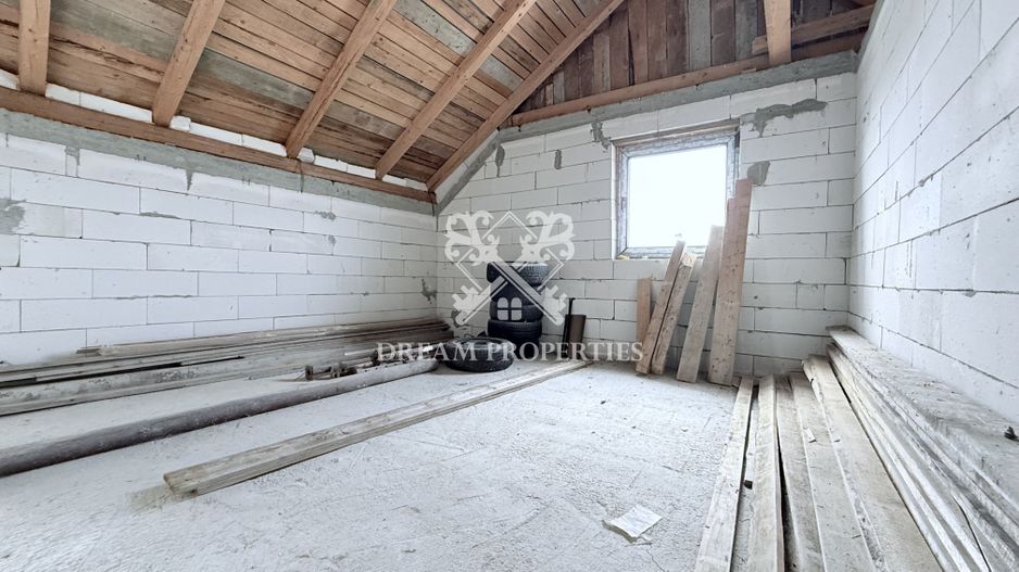 Casa individuala 5 camere, 2 bai, 120 mp, teren 300 mp, Sannicoara - Poză 11